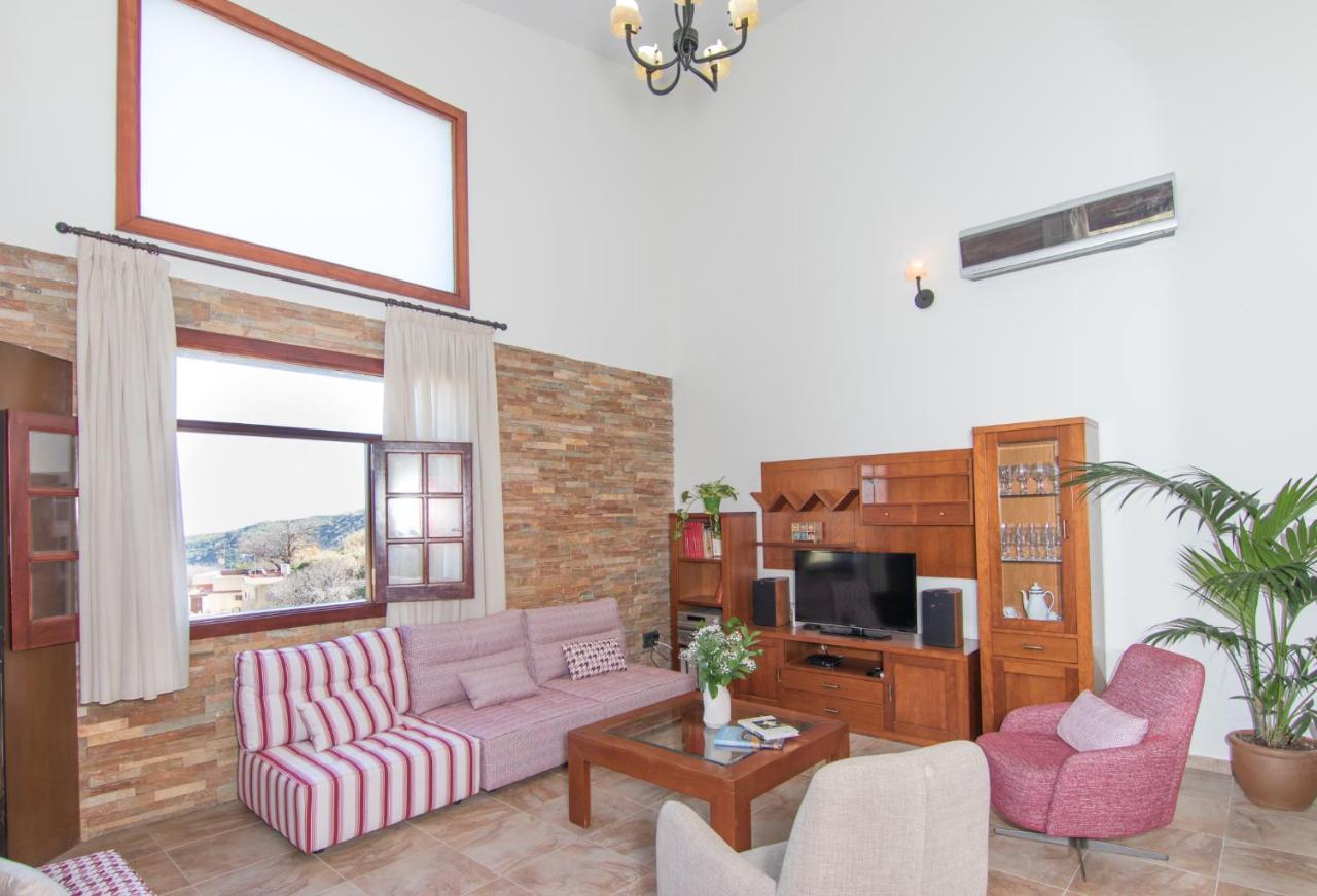 Couette-café Mogarén: Jacuzzi&beautiful Views *